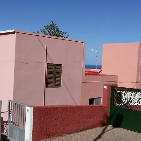 Las Gaviotas Πανσιόν